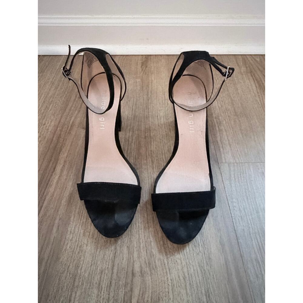 Madden Girl Beella two-piece block-heel sandals in black faux suede-Size 7